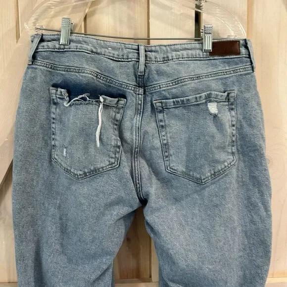 Hollister Curvy High-Rise Mom Jean 15R or 32x27 Light Wash Capri Stone Wash - Picture 5 of 15